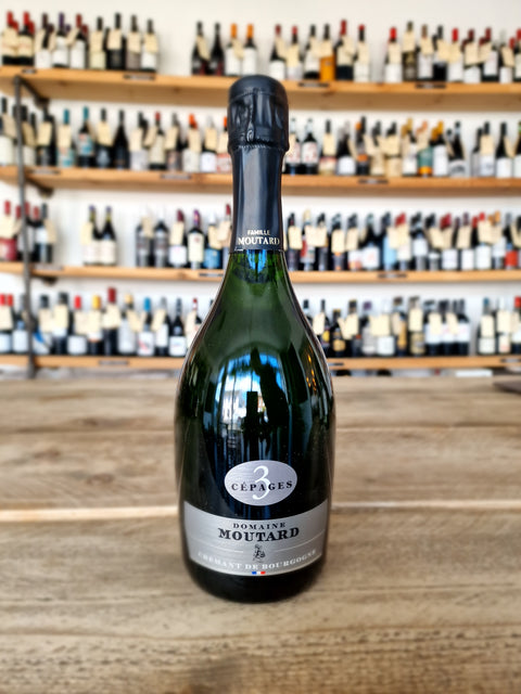 Famille Moutard Crémant de Bourgogne Brut Cuvée Trois Cépages