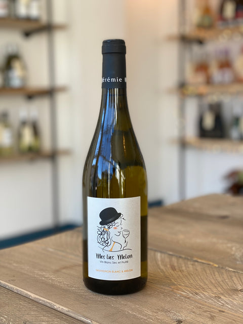 white-wine-Sauvignon-Blanc-Loire-France
