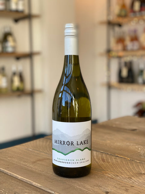 white-wine-Sauvignon-Blanc-New Zealand