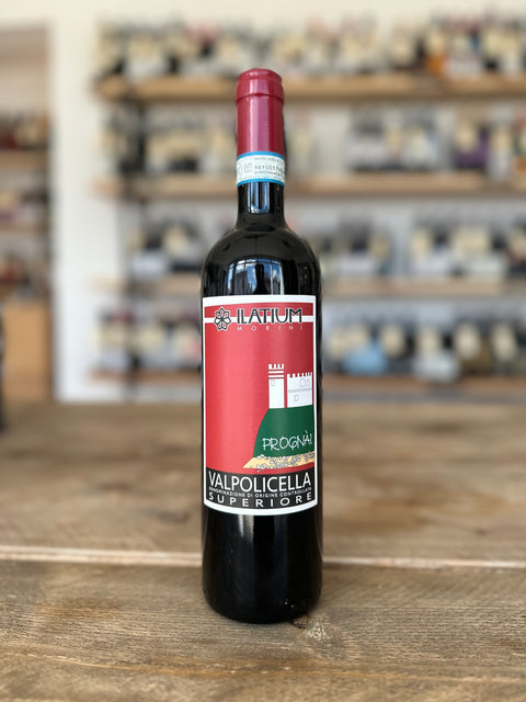 ILatium Morini, Valpolicella Superiore, DOC, Campo Prognai, Veneto, Italy, 2017