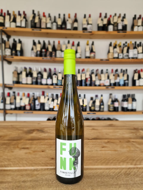 Funkstille Riesling, Niederösterreich, Austria, 2023